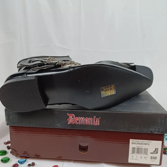 Gothic Beauty, Shiny Black Demonia Skull Buckle Pike Boots Low Heel Pointed Toe - Picture 4 of 8